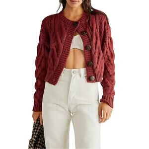 NWT FREE PEOPLE  Bonfire Cable Knit Cropped Cardigan Red Large Cozy Grannycore
